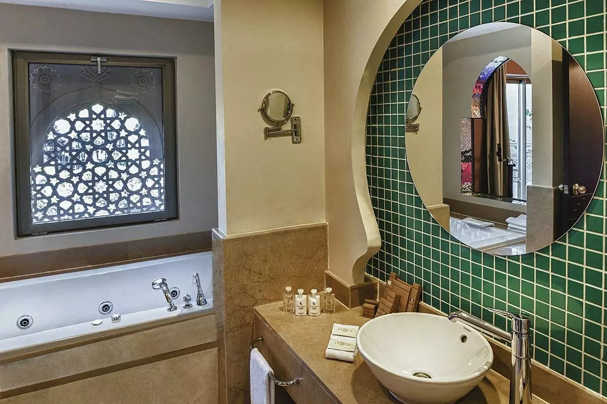 هتل اسپایس بلک آنتالیا